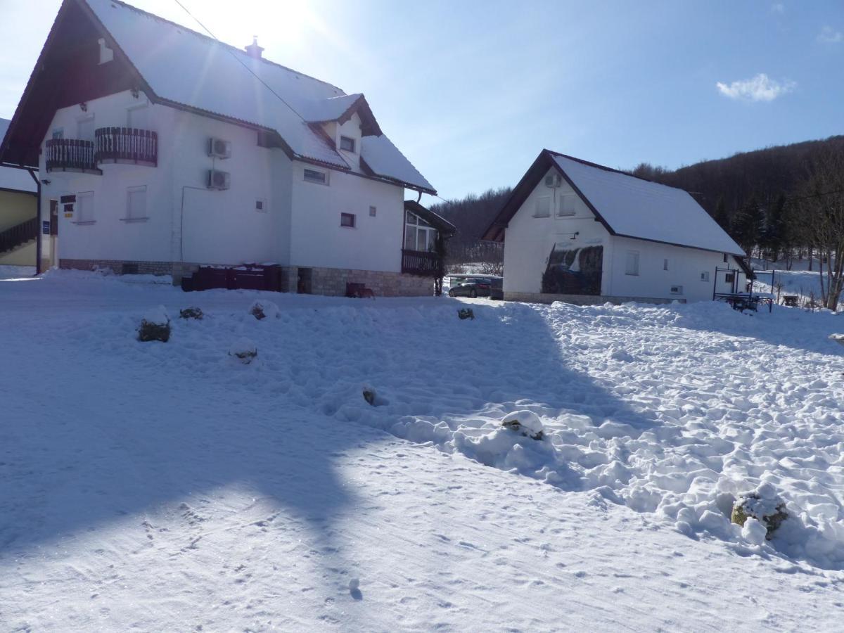 House Pox Otel Plitvička Jezera Dış mekan fotoğraf