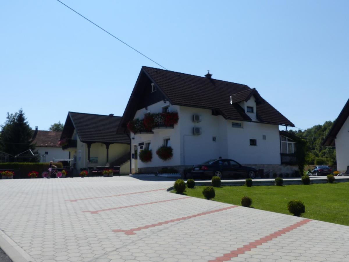 House Pox Otel Plitvička Jezera Dış mekan fotoğraf