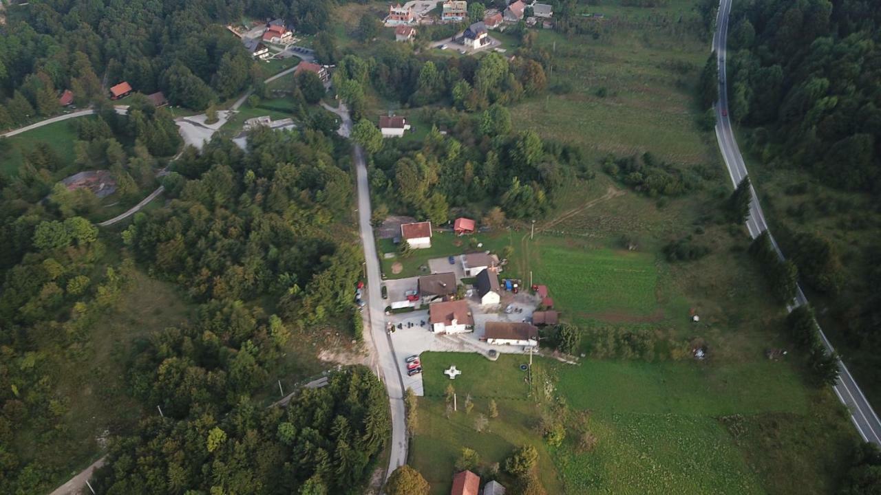 House Pox Otel Plitvička Jezera Dış mekan fotoğraf